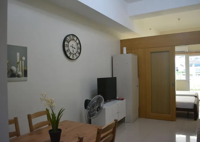 Cozystaycationplaceatshellresidencesmoa 4* Manila