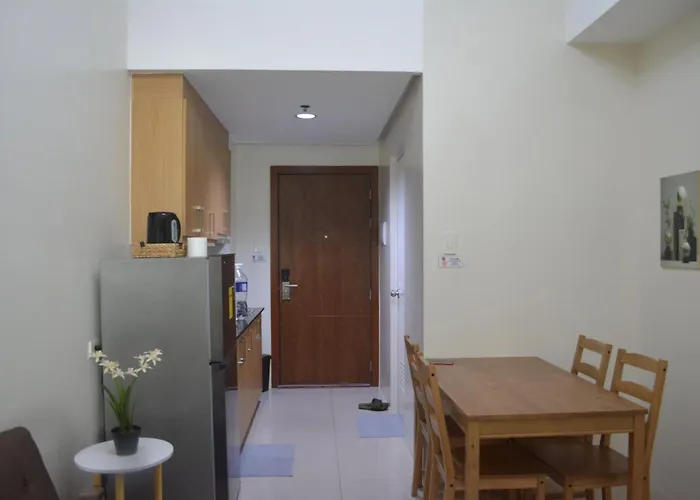 Cozystaycationplaceatshellresidencesmoa Apartahotel Manila