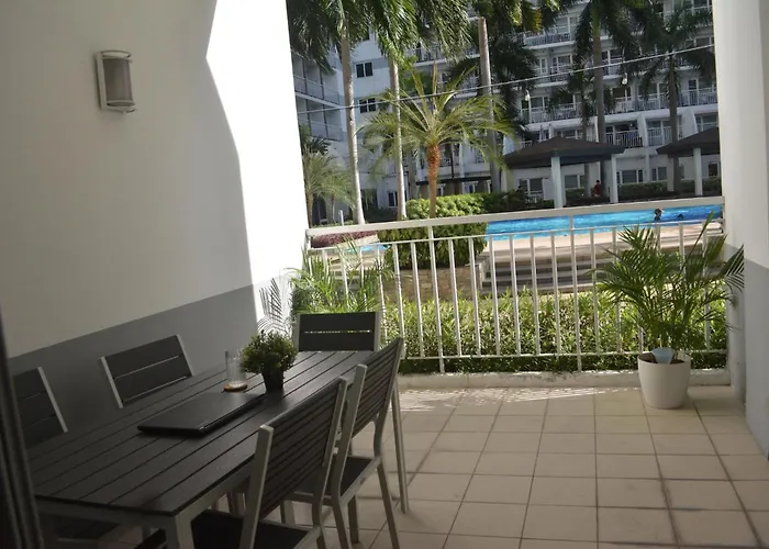 Cozystaycationplaceatshellresidencesmoa Apartahotel 4*